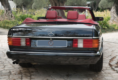 Mercedes-500-SEL-1983-04
